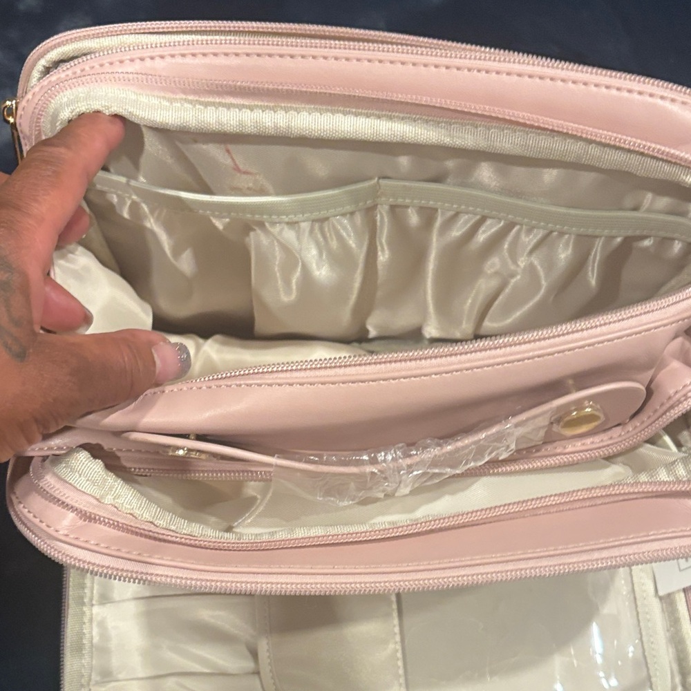 HauteHues Pink Cosmetic Bag - Picture 3 of 5
